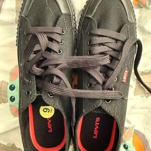 Levi's Men's Black Canvas Sneakers